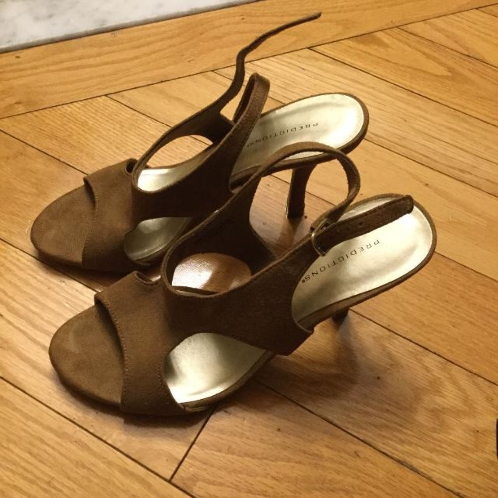 WOMEN HEELS SHOES